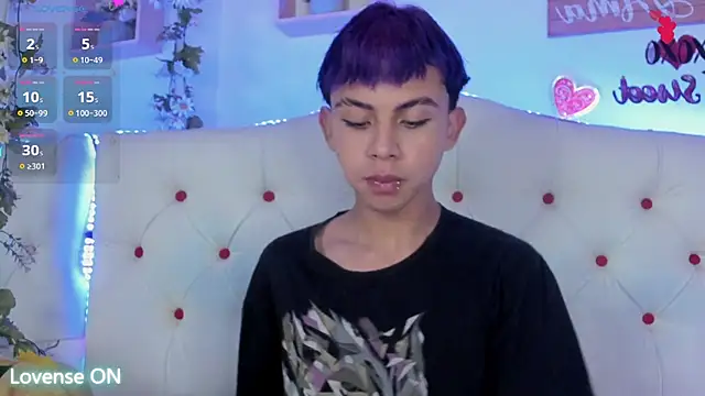 Snapshot of Princeapolo_anki chatting on October 14, 2025, 8:53 pm Princeapolo anki online show from October 14, 2025, 8:53 pm