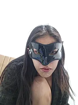 salomeencuatro online show from September 23, 2025, 4:26 am