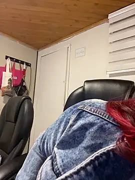 Karen18 boobs online show from May 12, 2026, 1:58 am