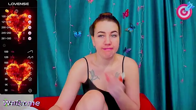 Haley Nikki online show from February 3, 2026, 1:48 am