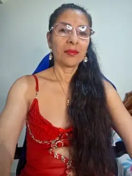 Natasha 50 online show from April 25, 2026, 7:11 pm