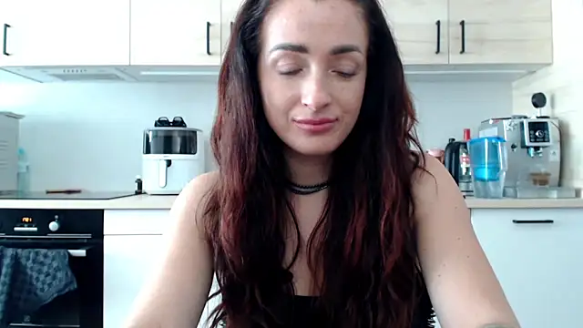 LorenneRose online show from September 8, 2025, 3:22 pm