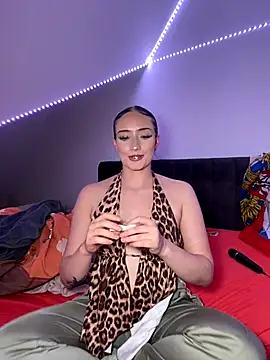 Snapshot of Tijara-im-Pyjama chatting on September 9, 2025, 1:38 am Tijara-im-Pyjama online show from September 9, 2025, 1:38 am