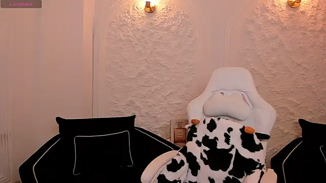 LiamCarterX online show from April 26, 2026, 5:43 pm