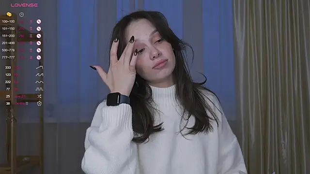 chillgirll online show from November 13, 2025, 5:06 am