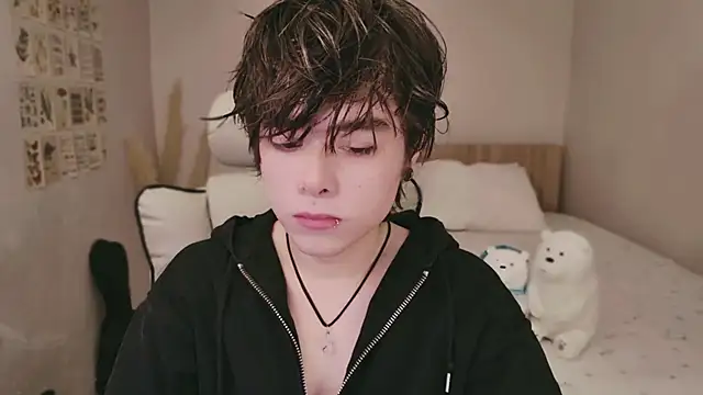 PaulTexx online show from January 18, 2026, 8:45 pm