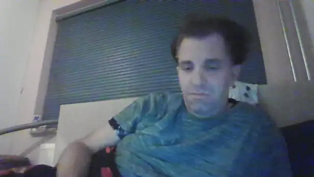 Snapshot of JasperGeil chatting on October 4, 2025, 11:58 pm JasperGeil online show from October 4, 2025, 11:58 pm