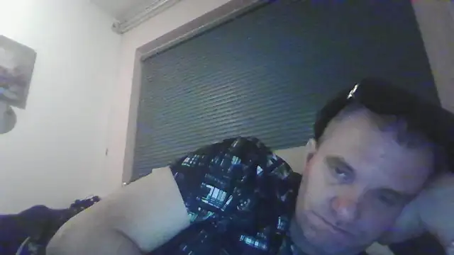 Snapshot of JasperGeil chatting on October 18, 2025, 9:48 pm JasperGeil online show from October 18, 2025, 9:48 pm