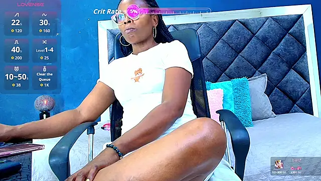 Snapshot of ebony__jheim chatting on October 15, 2025, 12:27 pm ebony jheim online show from October 15, 2025, 12:27 pm