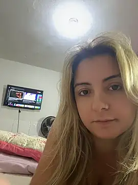sophiemonroevip online show from May 3, 2026, 5:30 pm
