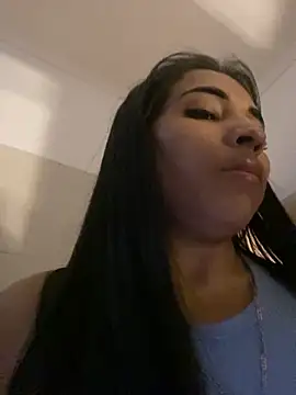 Snapshot of Rosa_25x chatting on September 16, 2025, 12:39 pm Rosa 25x online show from September 16, 2025, 12:39 pm