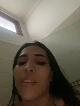 Snapshot of Rosa_25x chatting on September 17, 2025, 12:40 pm Rosa 25x online show from September 17, 2025, 12:40 pm