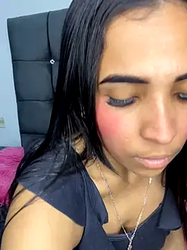 Snapshot of Rosa_25x chatting on September 23, 2025, 1:03 pm Rosa 25x online show from September 23, 2025, 1:03 pm