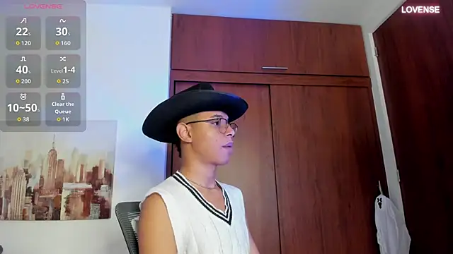 tristan gold online show from October 6, 2025, 10:45 am