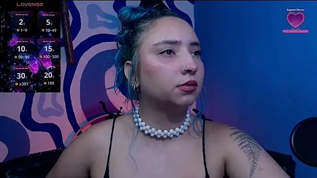 Snapshot of IrisSmil3 chatting on September 30, 2025, 3:33 am IrisSmil3 online show from September 30, 2025, 3:33 am