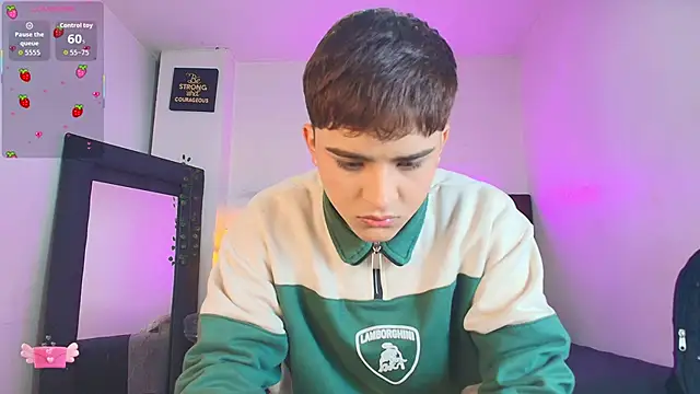 Lucass love online show from December 15, 2025, 1:26 pm