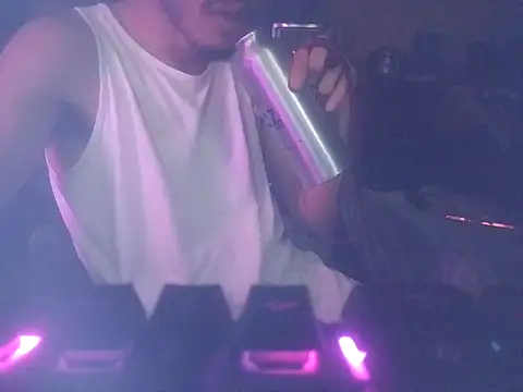 Veww1313 online show from November 13, 2025, 2:10 am