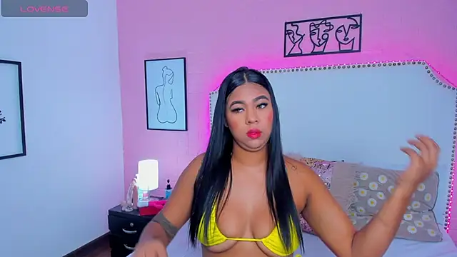 Snapshot of Meloddy_Parkerr_ chatting on October 21, 2025, 4:57 am Meloddy Parkerr  online show from October 21, 2025, 4:57 am