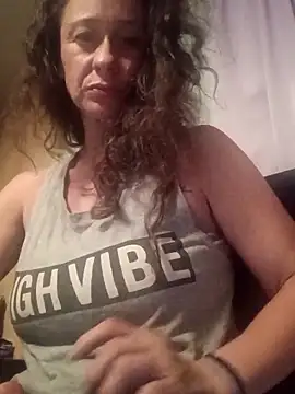 Snapshot of Anxious-Pussy chatting on April 19, 2026, 4:12 am Anxious-Pussy online show from April 19, 2026, 4:12 am