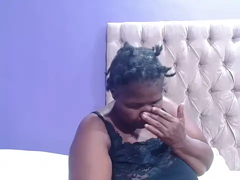 NaughtyChubbyZoe online show from March 9, 2026, 5:00 am