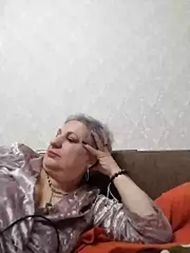 StarNicole online show from April 22, 2026, 2:29 pm