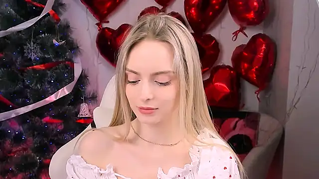 JuliaBrewwer online show from February 13, 2026, 4:14 pm