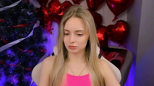 JuliaBrewwer online show from March 25, 2026, 5:30 pm