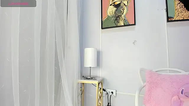 Snapshot of dulce_fiore07 chatting on June 6, 2026, 12:10 pm dulce fiore07 online show from June 6, 2026, 12:10 pm