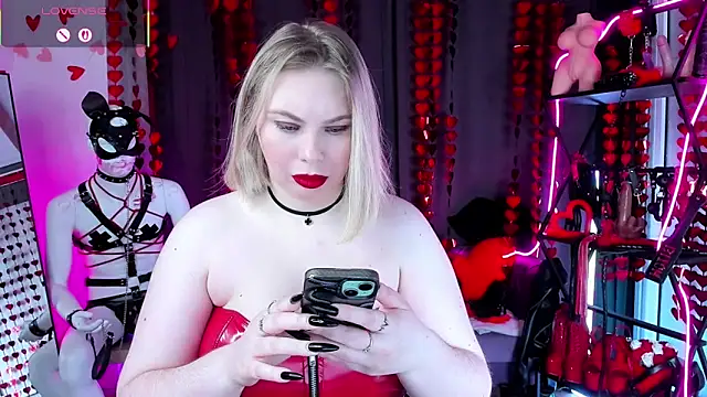 Snapshot of Anna_Maxwell chatting on February 12, 2026, 2:17 am Anna Maxwell online show from February 12, 2026, 2:17 am