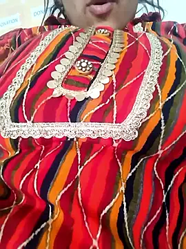 MISS RIYA14 online show from January 18, 2026, 11:14 am