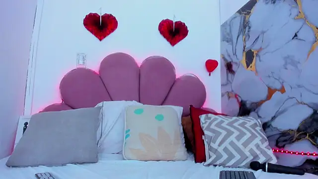 minnari online show from March 4, 2026, 7:47 am