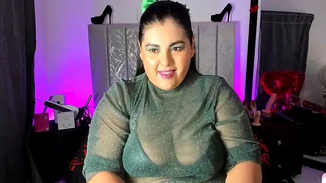 AndreaKinky online show from April 23, 2026, 10:45 pm