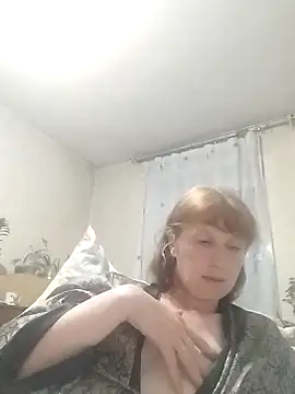 Flower2931 online show from May 12, 2026, 6:49 pm