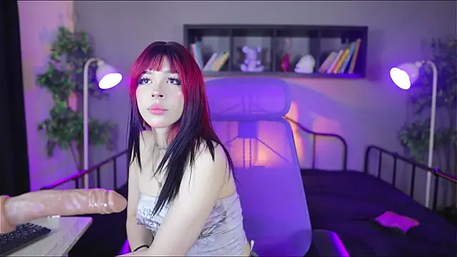 Snapshot of Sabrina_bloom chatting on September 28, 2025, 9:31 pm Sabrina bloom online show from September 28, 2025, 9:31 pm