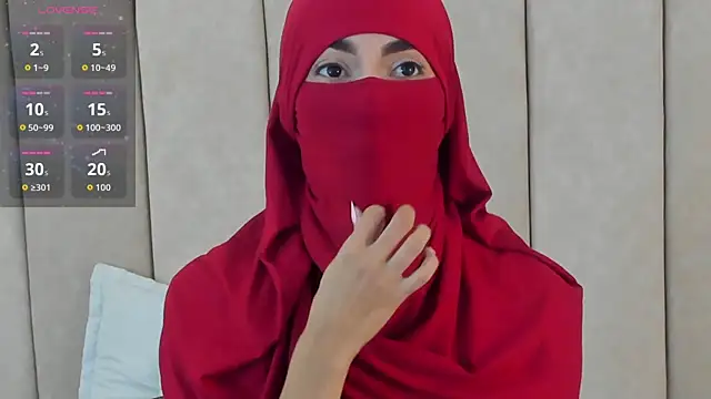 Snapshot of _Zahiira_ chatting on September 30, 2025, 11:59 am  Zahiira  online show from September 30, 2025, 11:59 am