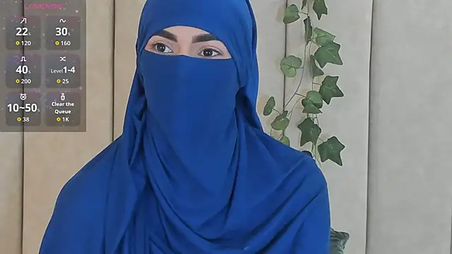 Snapshot of _Zahiira_ chatting on October 4, 2025, 12:03 pm  Zahiira  online show from October 4, 2025, 12:03 pm