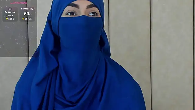 Snapshot of _Zahiira_ chatting on October 13, 2025, 12:38 pm  Zahiira  online show from October 13, 2025, 12:38 pm