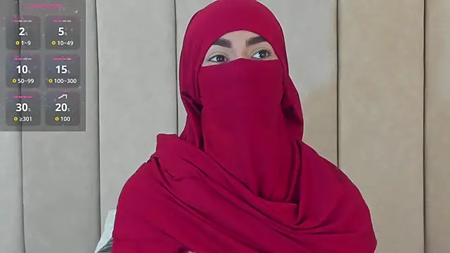 Snapshot of _Zahiira_ chatting on October 28, 2025, 11:58 am  Zahiira  online show from October 28, 2025, 11:58 am