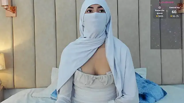  Zahiira  online show from June 13, 2026, 12:14 pm