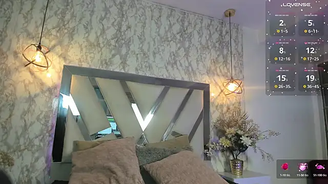 Aisha poweer online show from November 28, 2025, 2:47 am