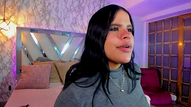 Aisha poweer online show from December 1, 2025, 2:49 am