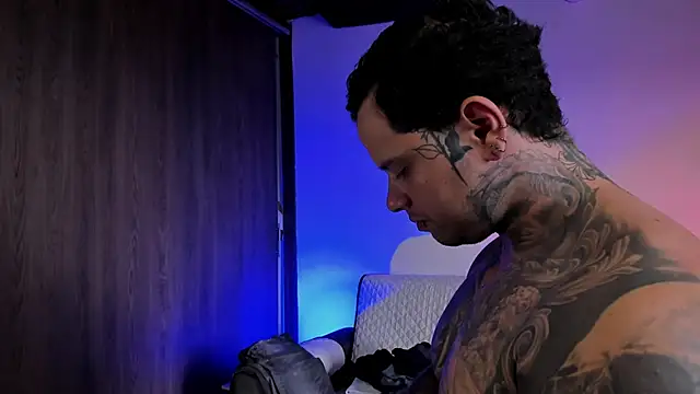 natevillage online show from April 19, 2026, 9:06 pm