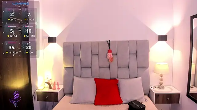 Mia volkova online show from October 24, 2025, 12:23 pm