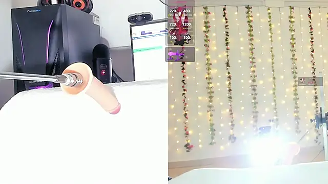 Snapshot of Kitty__Rose__ chatting on February 22, 2026, 10:25 am Kitty Rose online show from February 22, 2026, 10:25 am