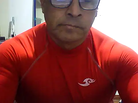 Snapshot of sexigym35 chatting on September 25, 2025, 2:37 am sexigym35 online show from September 25, 2025, 2:37 am