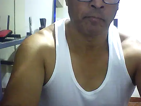 Snapshot of sexigym35 chatting on October 1, 2025, 3:01 am sexigym35 online show from October 1, 2025, 3:01 am
