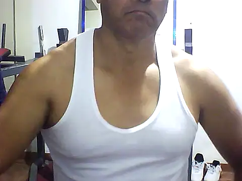 Snapshot of sexigym35 chatting on October 8, 2025, 10:07 pm sexigym35 online show from October 8, 2025, 10:07 pm