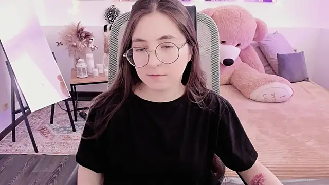 Snapshot of VirtuallVoyant chatting on March 9, 2026, 7:12 am VirtuallVoyant online show from March 9, 2026, 7:12 am