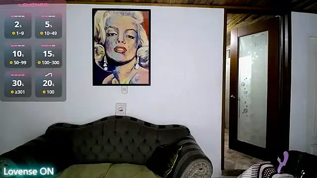 Snapshot of leahot29 chatting on September 28, 2025, 7:58 am leahot29 online show from September 28, 2025, 7:58 am