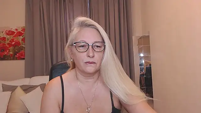 ValeriaSharm online show from March 14, 2026, 4:18 am